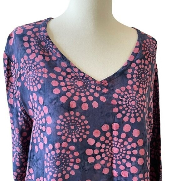SOFT SURROUNDINGS PINK BLUE CIRCLES SHARK BITE HEM TUNIC LONG SLEEVES S-PETITE - Picture 2 of 12